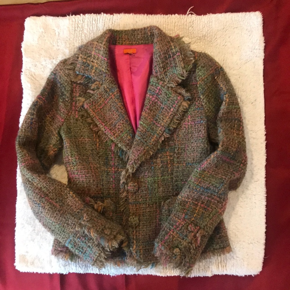 Cute Tweed jacket in bright colors